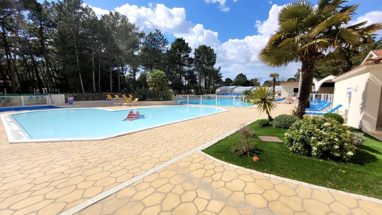 Belles Vacances En Bord De Mer Dans Camping 4 Etoiles Βίλα Σαιν-Ζαν-ντε-Μον Εξωτερικό φωτογραφία
