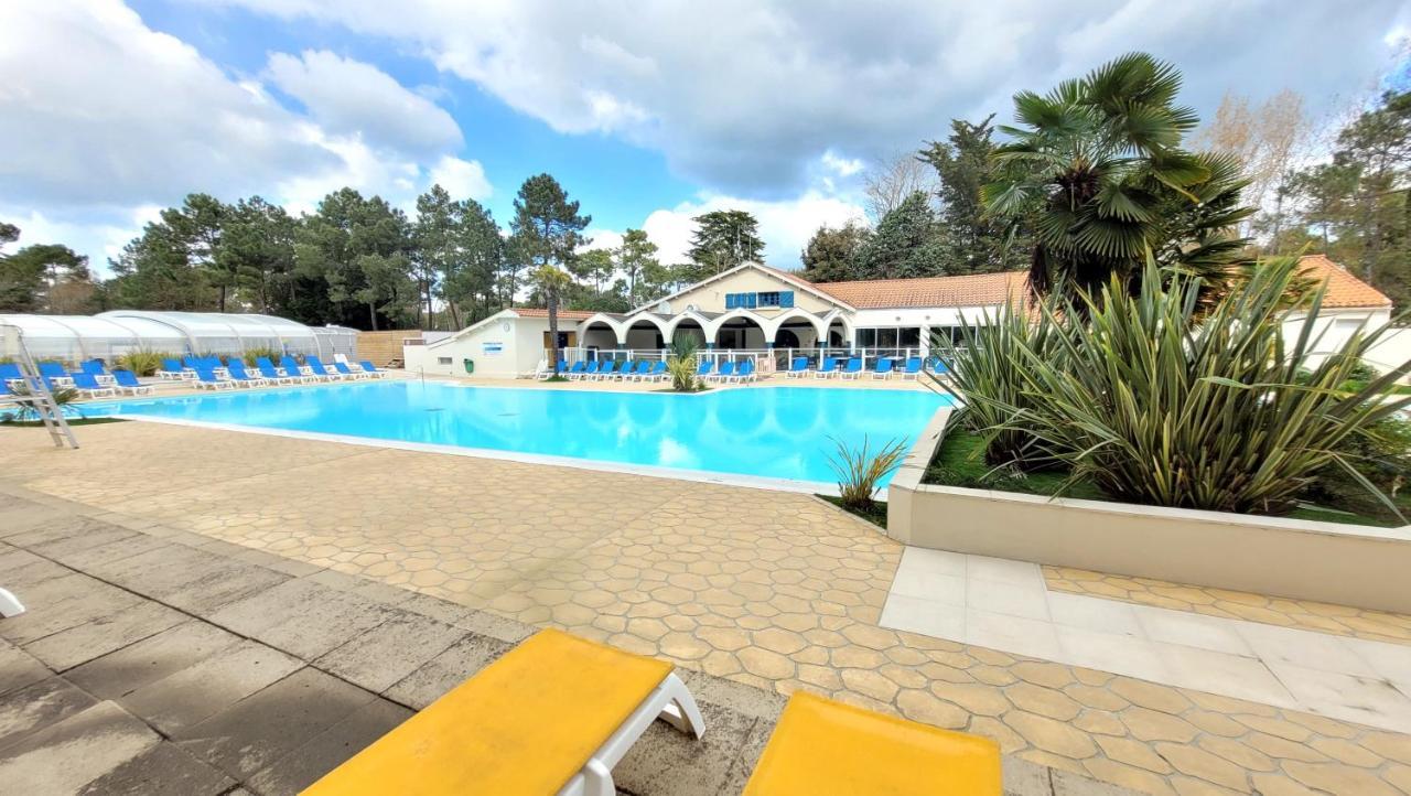 Belles Vacances En Bord De Mer Dans Camping 4 Etoiles Βίλα Σαιν-Ζαν-ντε-Μον Εξωτερικό φωτογραφία